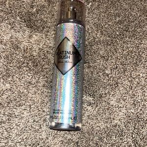 Platinum rush by Paris Hilton Body mist